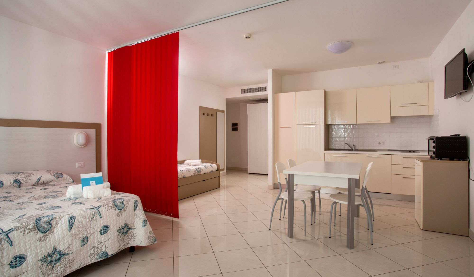 media.slide_monolocale_superior_con_terrazzo_2