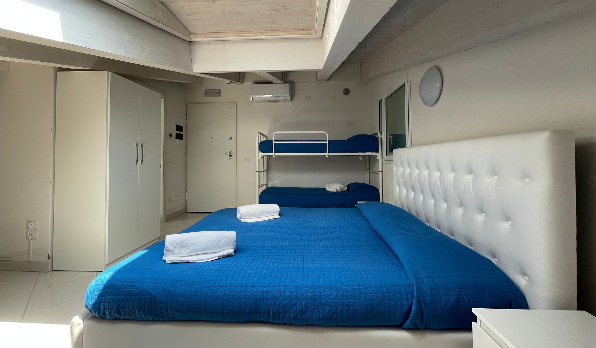 media.slide_monolocale_mansarda_diamanti_2